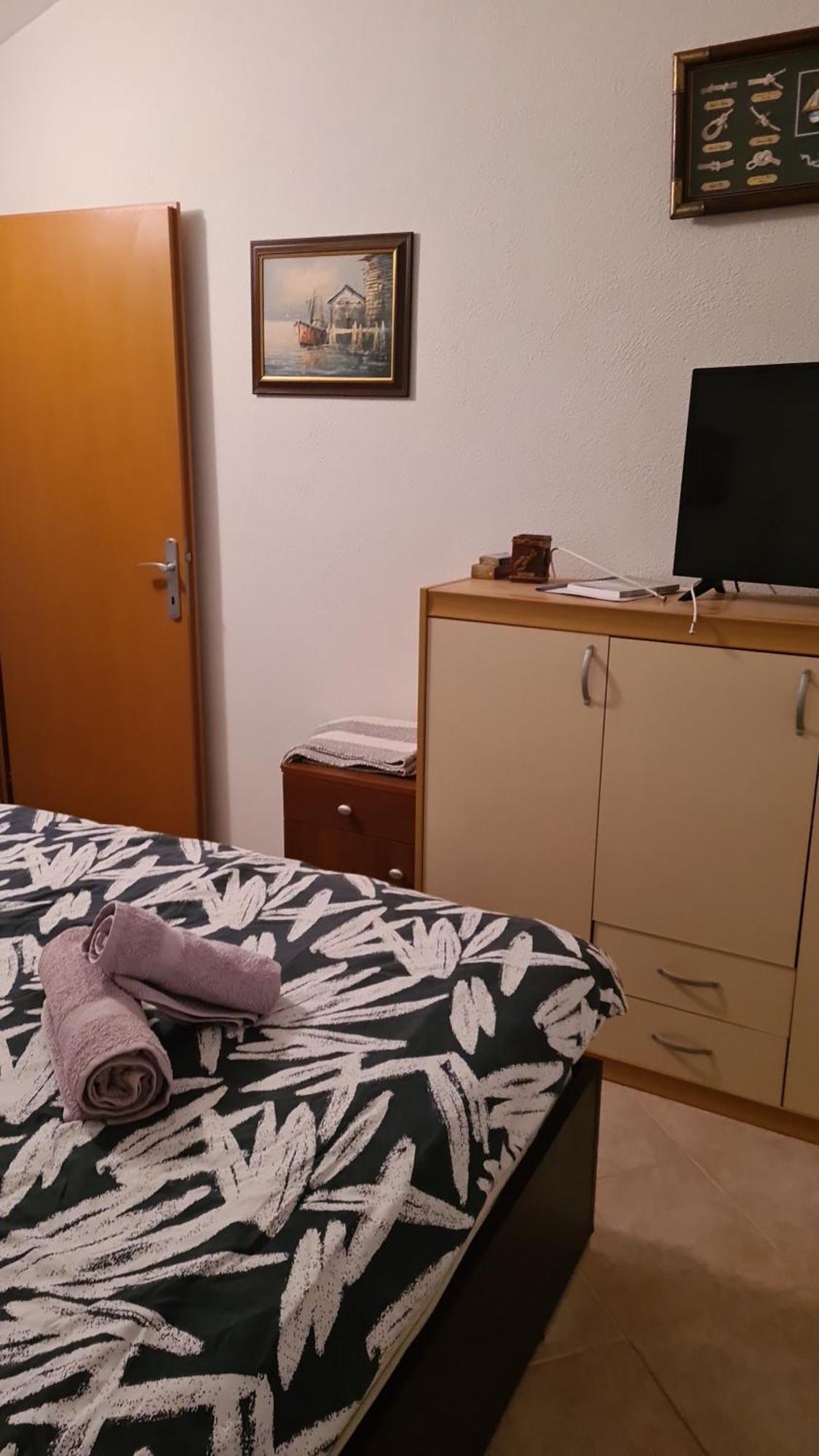 Sandrina Apartment